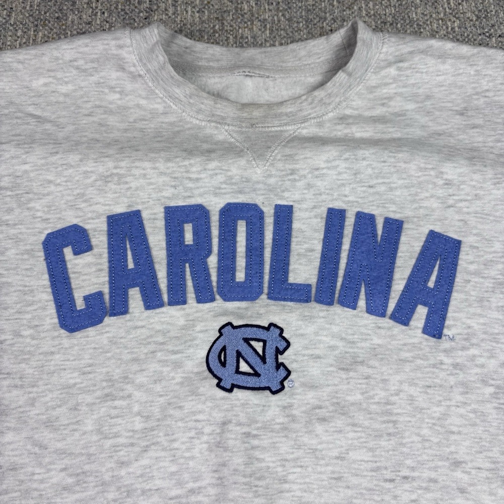 Russell Athletic Carolina Tar Heels Crewneck Sweatshirt Gray NCAA‎ UNC - Picture 2 of 6
